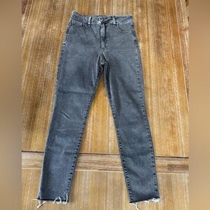 GAP Universal Jeggging Sky High Grey Size 30